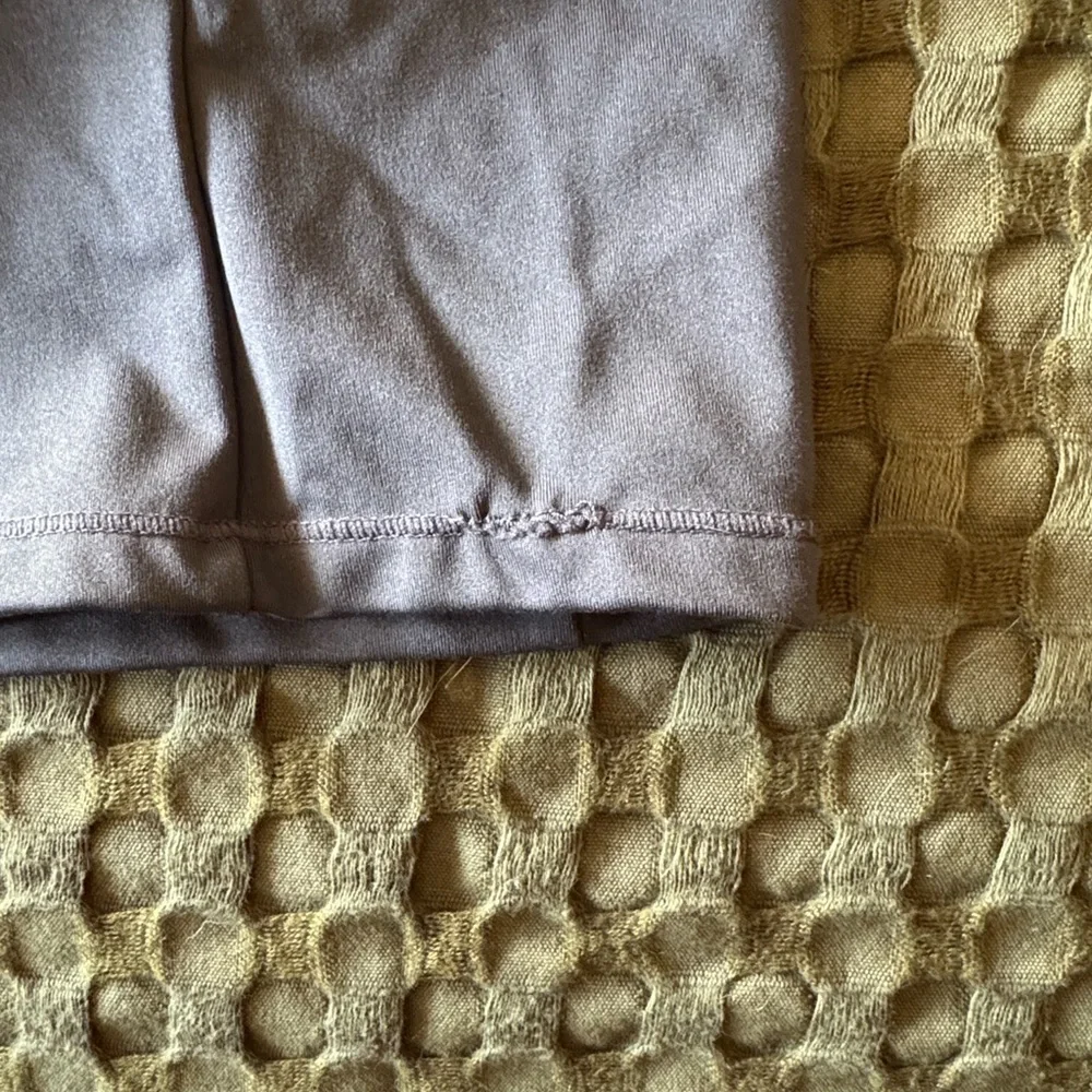 ONER ACTIVE Crop Tank Top with Strappy Back - Picture 3 of 3